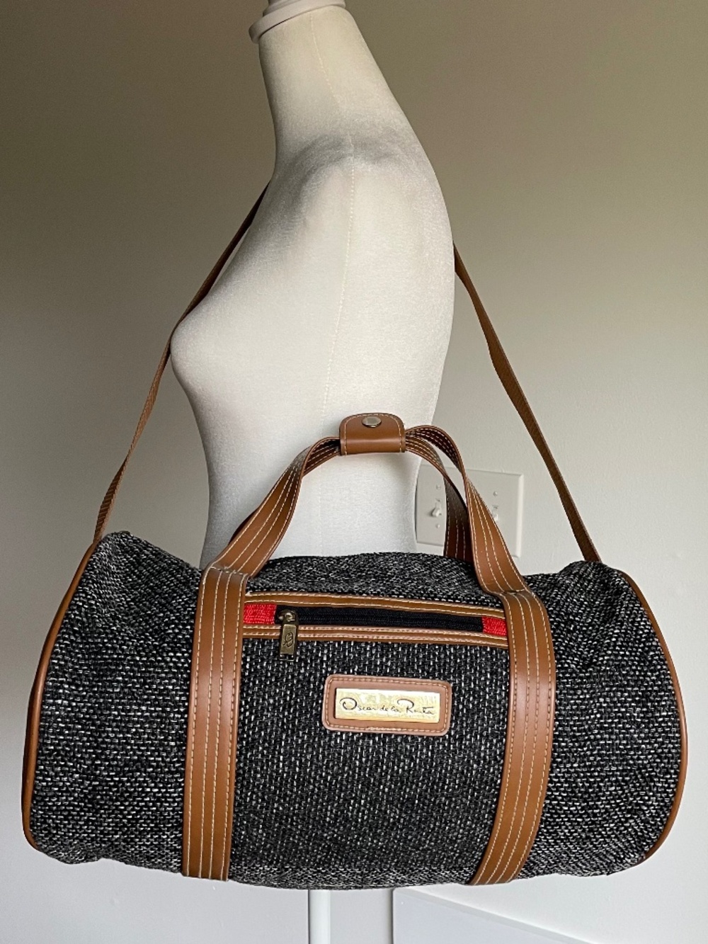 VTG Oscar de la Renta Studio Black Brown Tweed Duffel Bag Unisex